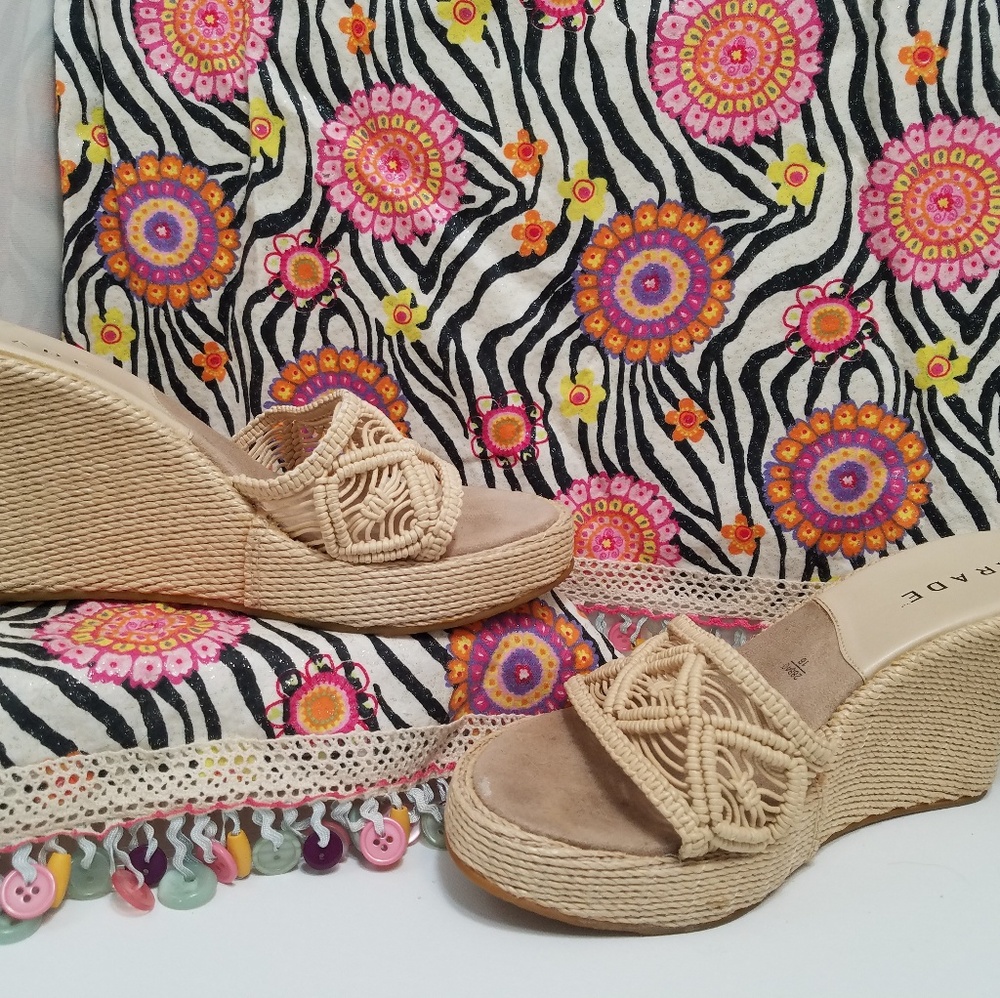 Wedge sandals